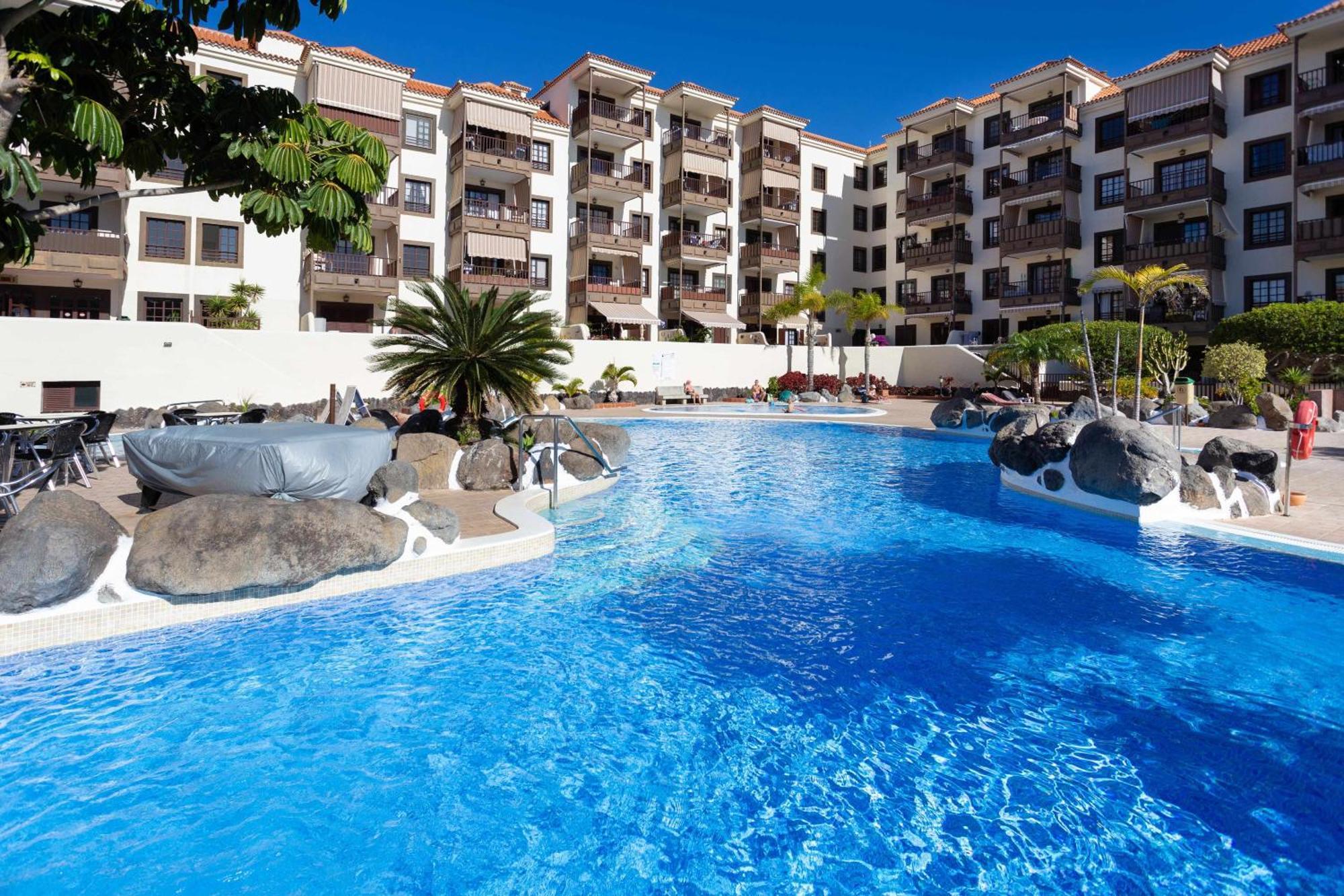 Agradable Piso Con Piscina & Playa Terraza Y Wifi Daire Costa Del Silencio Dış mekan fotoğraf