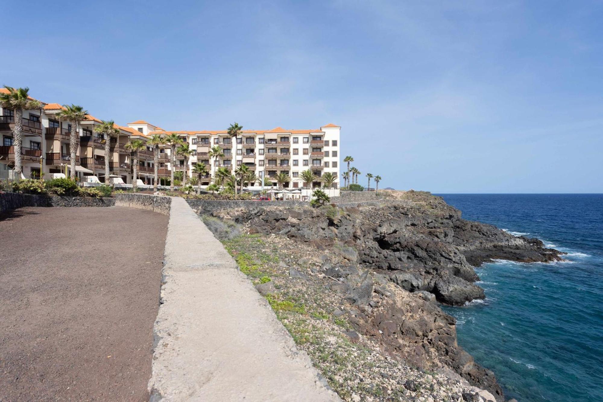 Agradable Piso Con Piscina & Playa Terraza Y Wifi Daire Costa Del Silencio Dış mekan fotoğraf