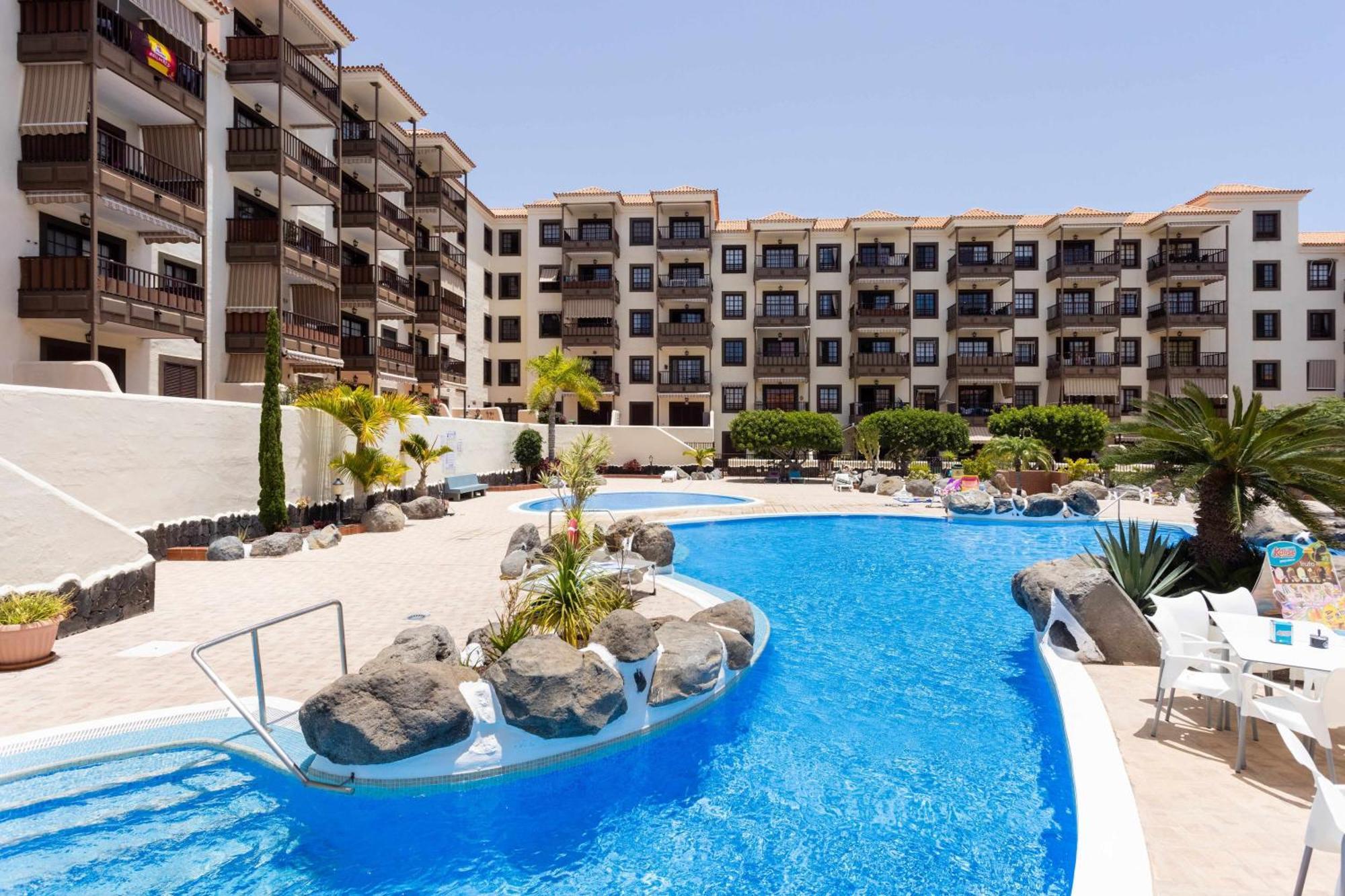 Agradable Piso Con Piscina & Playa Terraza Y Wifi Daire Costa Del Silencio Dış mekan fotoğraf