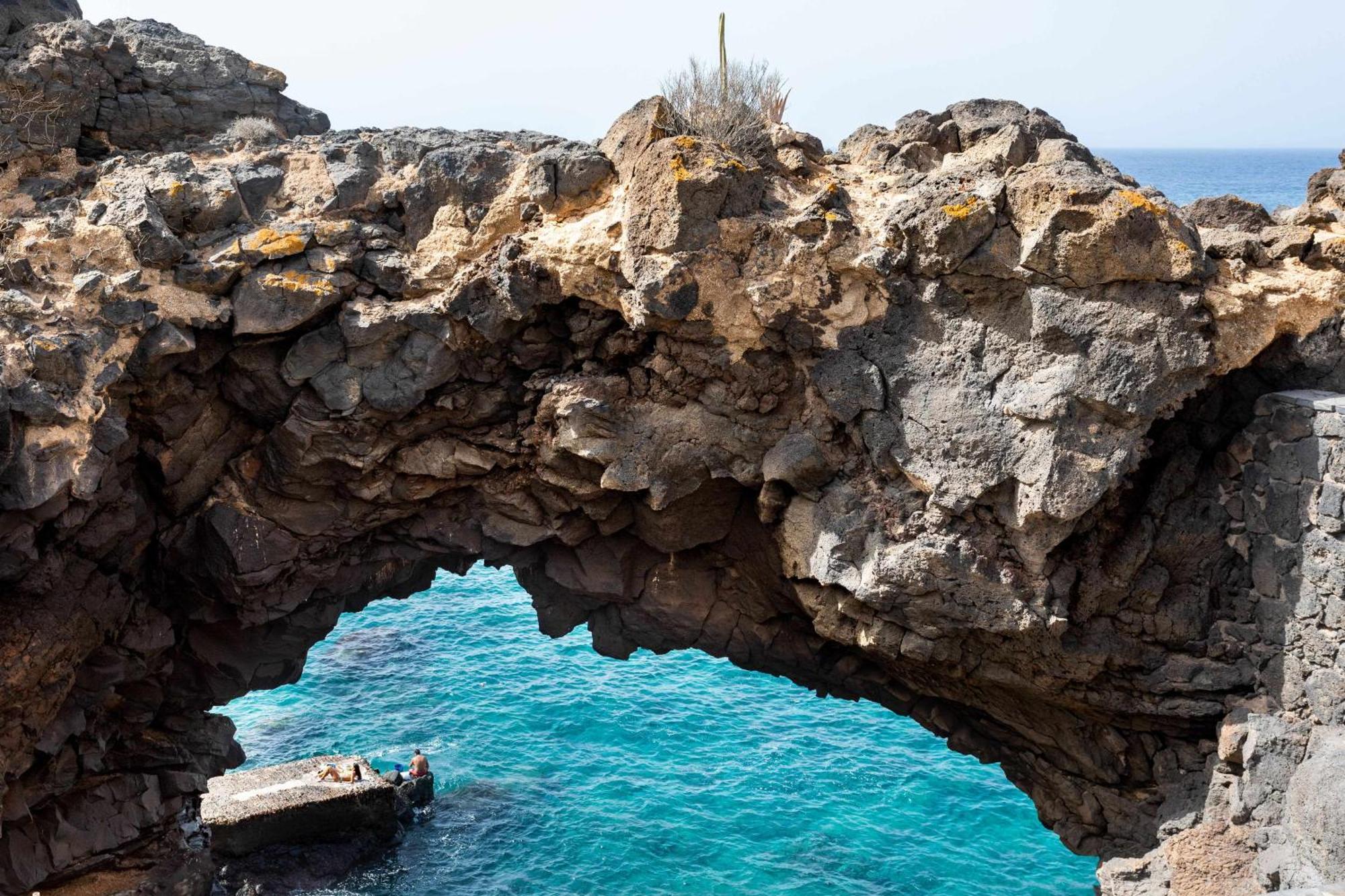 Agradable Piso Con Piscina & Playa Terraza Y Wifi Daire Costa Del Silencio Dış mekan fotoğraf